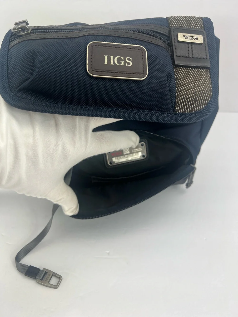 TUMI MESSENGER BAG CROSSBODY NYLON & LEATHER TRAVEL BAG NAVY/BROWN LOTS STORAGE